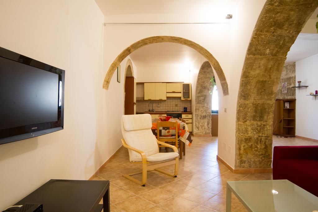Agriturismoeloropizzuta Lido di Noto 외부 사진