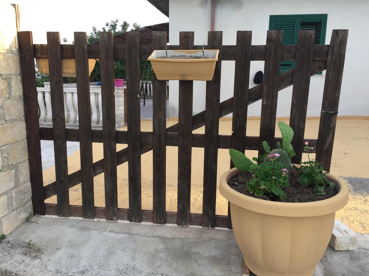 Agriturismoeloropizzuta Lido di Noto 외부 사진
