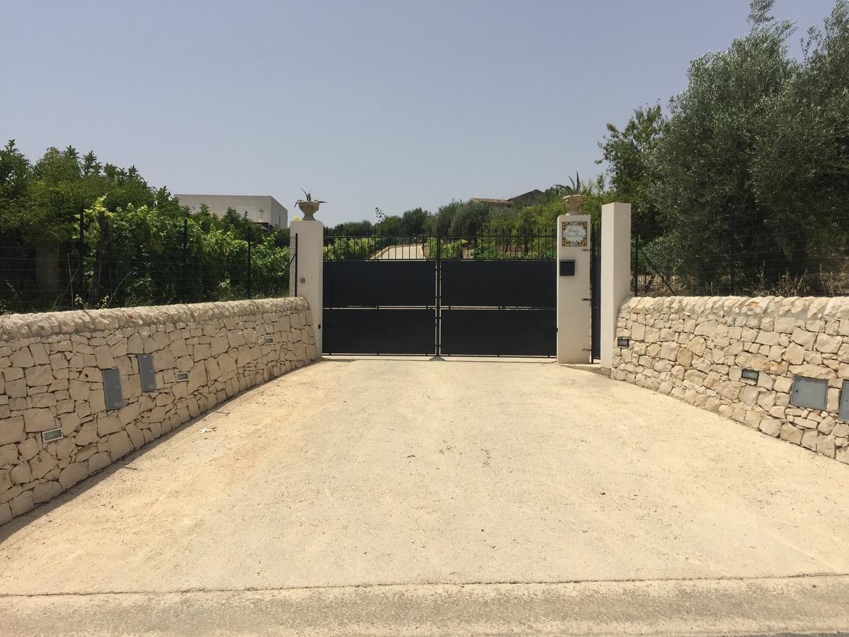 Agriturismoeloropizzuta Lido di Noto 외부 사진